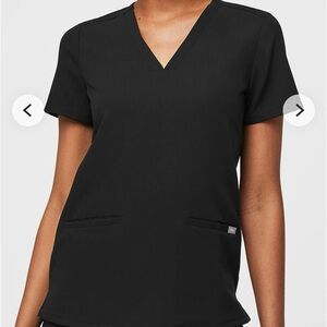 Figs Scrub Top-Black-Medium